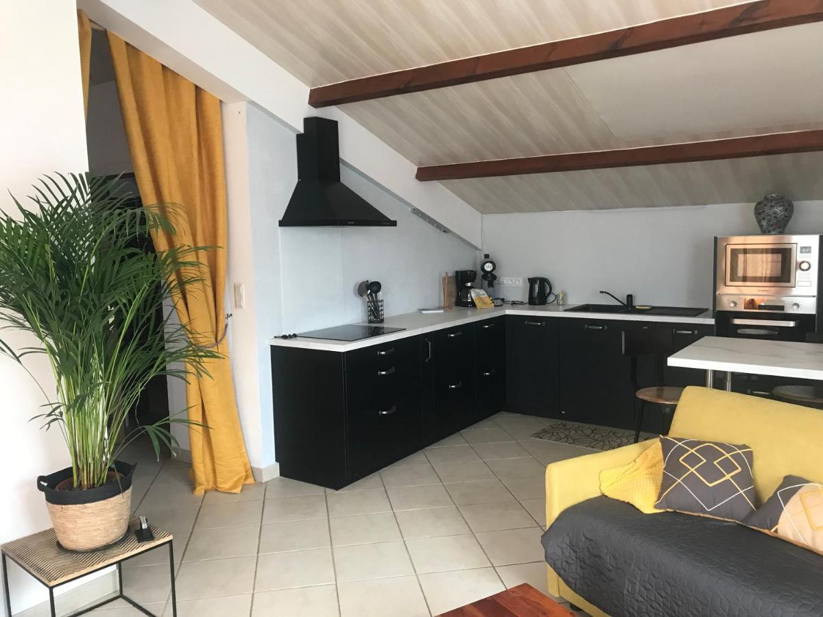 Gite Douceur De Vivre Saint-Avaugourd-des-Landes Exteriör bild